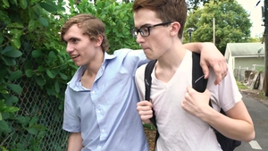 Brother Crush: Older Stepbro Takes Younger for a Ride