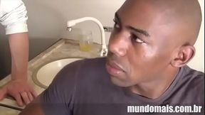 Esposa sairam e os maridos apos o jogo fizeram sexo