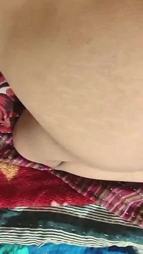 Indian girl fucked in doggy style   Clip 1