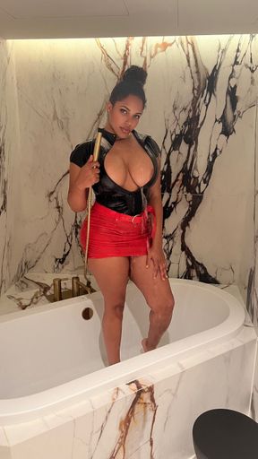 💦💦💦 SHOWER IN LATEX 🔥🔥🔥