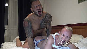 2924 the blond wtink ARTHUS fucked bareback by VIkor ROM