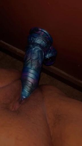 Alien dildo