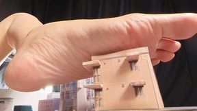 VR360 20 Minutes Under a Giantess Chinese Version