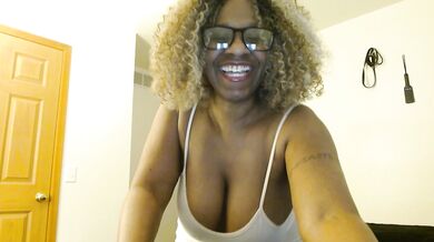 Black Queen Cucks Her