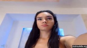 Big Ass Latina Masturbating On Cam