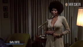 Awesome nude body flashing with such a well known actress Pam Grier