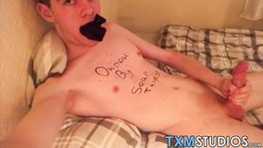 ”Byrant Vixen stuffs his mouth with undies while jacking off”