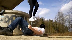 A slave's endurance test at the well