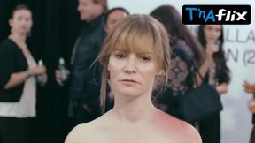 Jennifer Jason Leigh Butt Scene in The Moment