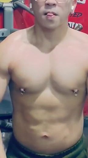 Pinoy Muscle Twink Jerks of After Work Out Incl.nipple Play