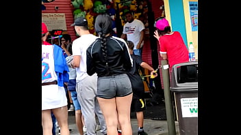 Gostosa de shortinho