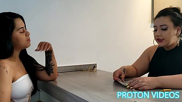 Perv Clinic: Ginecologyst Doctor fucked the patient and the nurse - p1
