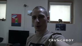 hetero baise son pote gay en mode bareback juste pour se vider les couilles