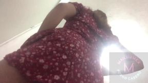 UNDER MILF MARY&#039;S SKIRT HOW DELICIOUS SHE IS AND LOVES ME TO FUCK HER