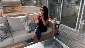 Beautiful Smoker - Brooke