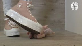 Raw Chicken under new Cucks floor view
