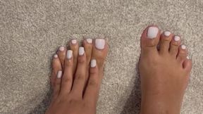 Bright Toes, Slick Soles ?