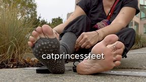 California feet, toeless toe socks flip flops, long legs, sexy smoking public milf foot show