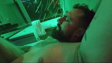 A Boca Mais Gostosa: Trans Mamando o Marido e a Esposa