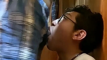 Deepthroat Filthy Prince: Royal Cum Swallower