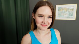 Solo session with a smoking hot teen who masturbates