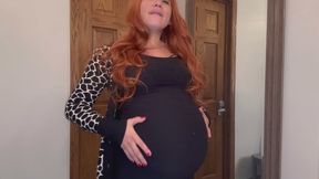 Neighbor Helps Pregnant Milf And Gets Lucky RP