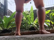 Amateur Asian MelanieQuezon pisses and squirts outdoors