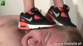 Nike trampling MP4