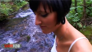 Hårdporrfilm med små bröst brunett tonårstjej som blir analt knullad av Terry Kemaco