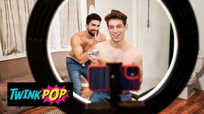 TWINKPOP - Warm Dude Michael DelRay Munches Nick LA's Sphincter Then Plows Him Firm In Missionary