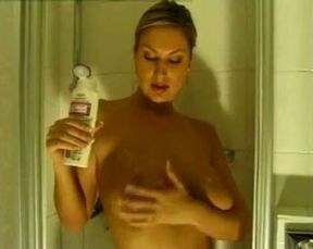 My curvy wife is a killer beauty - her nice erotic solo in bathroom