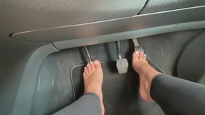 Barefoot pedal pumping in a manual Ford