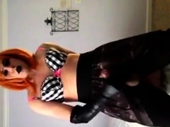 Emo Crossdresser Cums for You