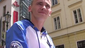 Czech Hunter: Bashful Banker Takes His First-ever SUCK OFF Currency at Embassy