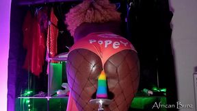 popeye s cashier turn pornstar - ebony slut riding fuck machine