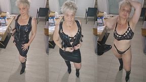 je suis sur que tu aime ma tenu en cuir mes bottes ma lingerie mon cul ma chatte...