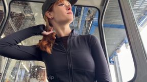 Riskante Spritzige Gondelfahrt - Blowjob Date In Der Seilbahn