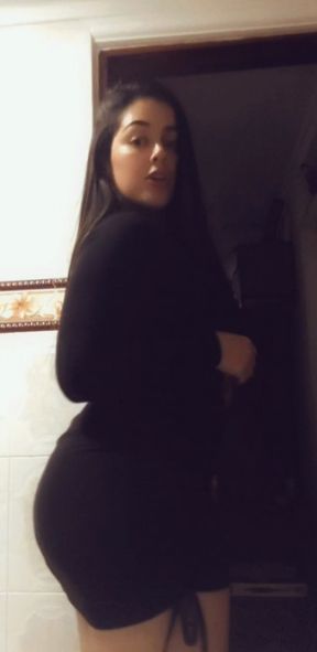 Sexy dance with my big booty😈🤤
