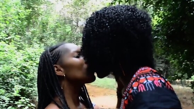 African Lesbians Licking Wet Pussy Until They Cum