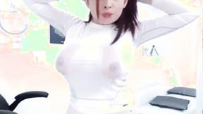 ”Maris At Home Alone & Sex Webcams”