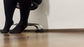 Spicy teacher in Nylons keeps tiny in detention