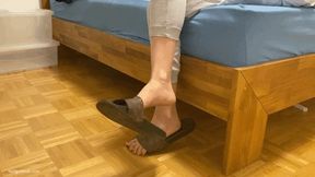 WALKING AND DANGLING IN HER OVERSIZED BOYFRIEND LV SLIPPERS - MOV HD