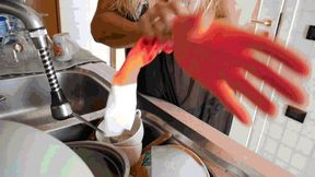 Dirty dishes in the sink MP4 (1920x1080) FHD