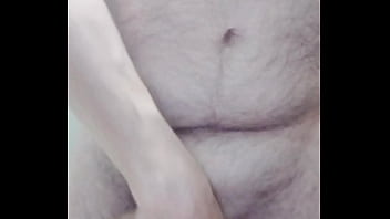 Alisando meu pau...