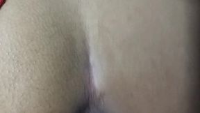 El novio de mi hermana me coge mientras ella cree que el está trabajando