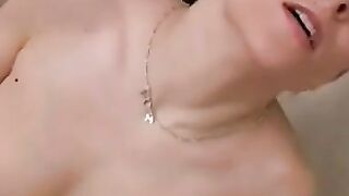 UNBELIEVABLE! 18Yo Cutie Kelly Teases Herself to Orgasm in mirrors Exposed Solo
