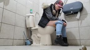 Nerdy Faery Dreams Of Pee