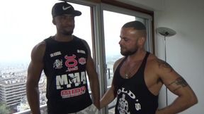 Ebony bottom fucked barebakc by Delta Kobra