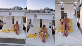 7 eme jour a ibiza m exhibant sur le rooftop de l hotel.