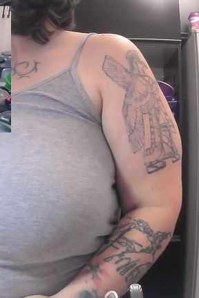 Doing the Dishes with My Saggy Tits Out